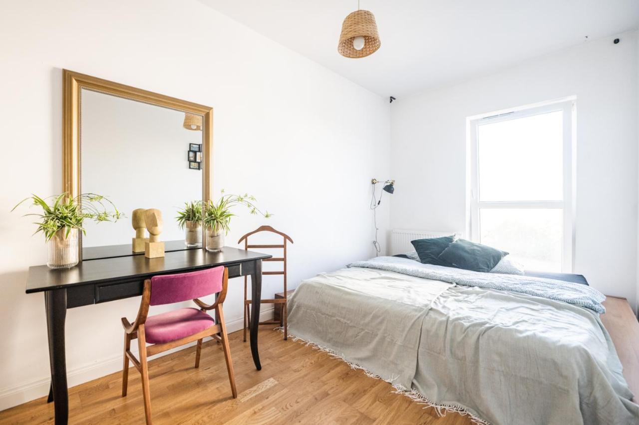 Krucza Apartment ~ Self Check-In 24H ~ Parking And Lift Wrocław Buitenkant foto